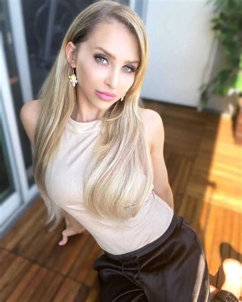 Check out <b>Alix</b> <b>Lynx</b> Biography, Height, Weight, Age, Boyfriend, Family, Wiki, Husband, Affairs, Net Worth, Facts, Parents, Wikipedia & More. . Alix lybx
